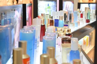 重慶美妝加盟有扶持嗎 重慶化妝品加盟店10大品牌